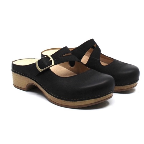 Dansko Britney Burnished Black Nubuck Mary Jane Slip On Platform Mule Clogs 7.5